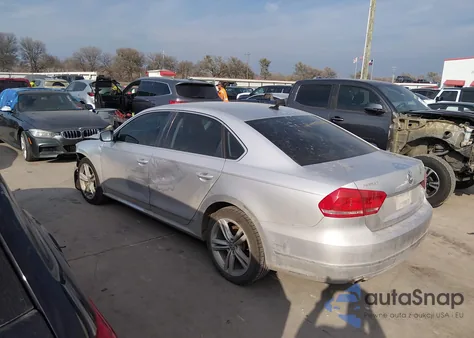 2013 Volkswagen Passat 2.0L Tdi Sel Premium from USA, damaged, VIN 1VWCN7A34DC053026